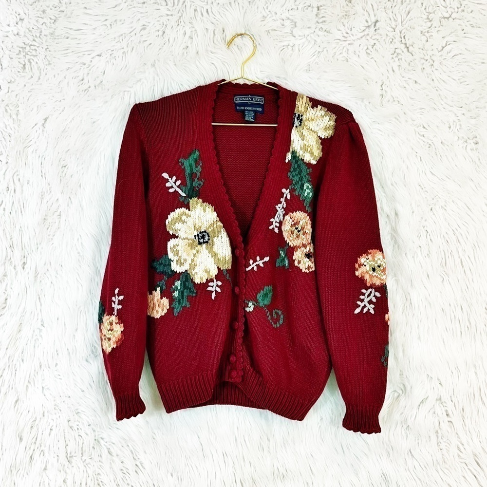 Vintage Herman Geist floral embroidered scalloped trim cardigan sweater